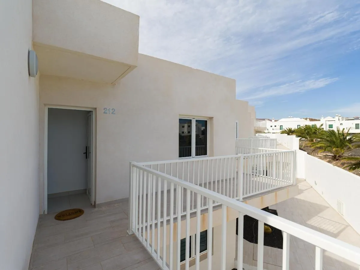 Homeforguest Sunset Senator With Pool And Terrace In Costa Teguise 0*,